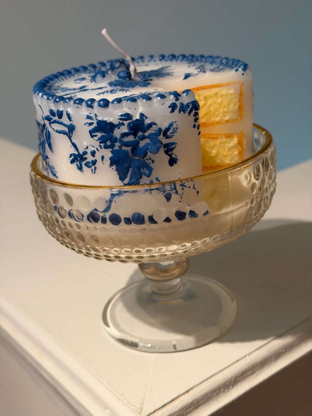 Elegant Blue Floral Decorative Candle - White & Blue Scented Accent